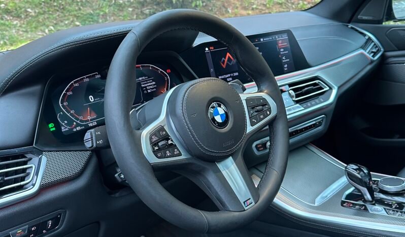 
								BMW X5 xDrive30d M Sport full									