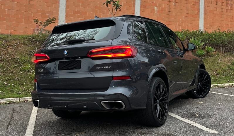 
								BMW X5 xDrive30d M Sport full									