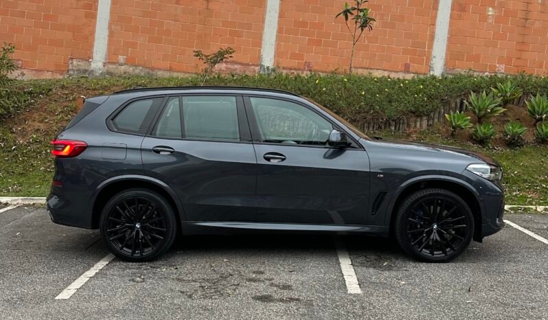 
								BMW X5 xDrive30d M Sport full									