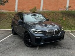 
										BMW X5 xDrive30d M Sport full									