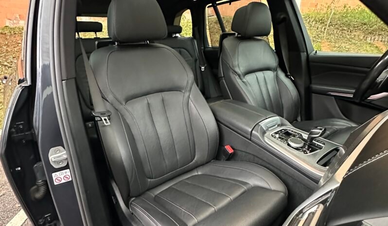 
								BMW X5 xDrive30d M Sport full									