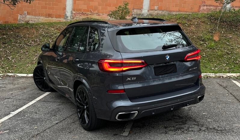 
								BMW X5 xDrive30d M Sport full									