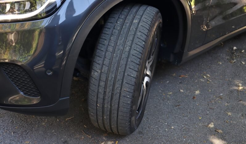 
								Mercedes-Benz GLC 220d Off-Road 4Matic full									