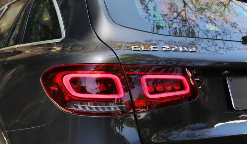 
								Mercedes-Benz GLC 220d Off-Road 4Matic full									
